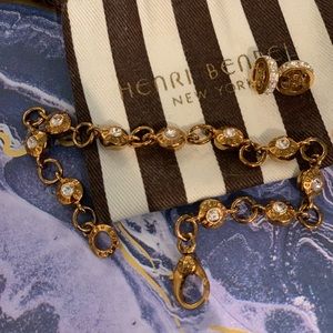 Gold Henri Bendel matching earrings and bracelet